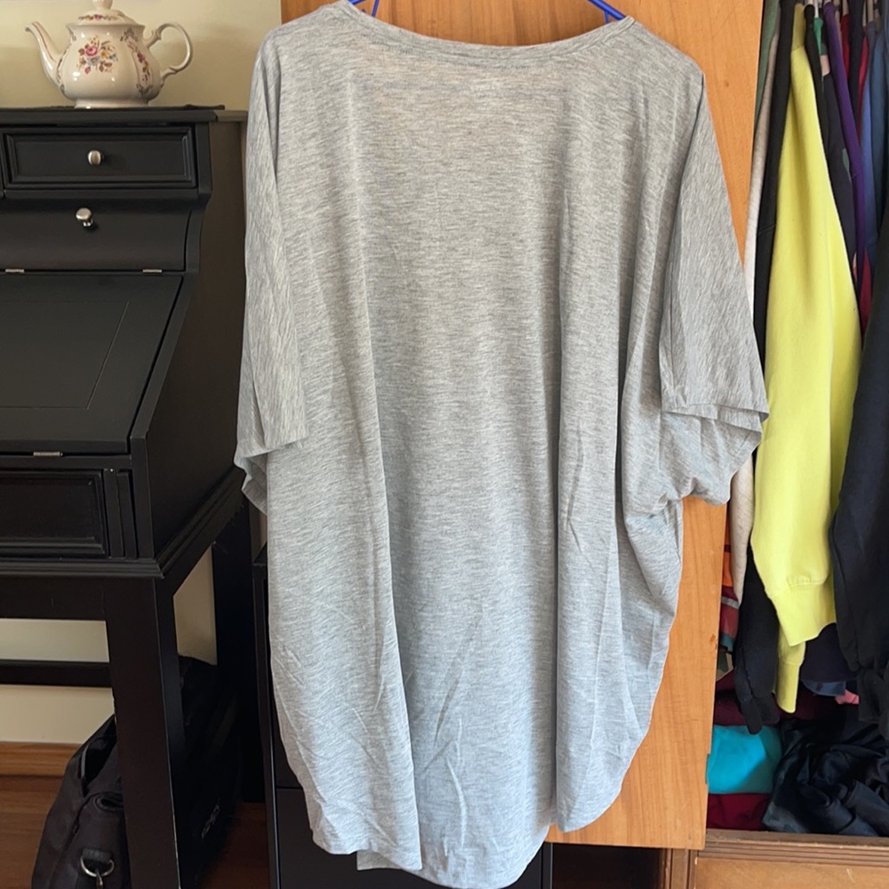Basic workout tee - Picture 2 of 2